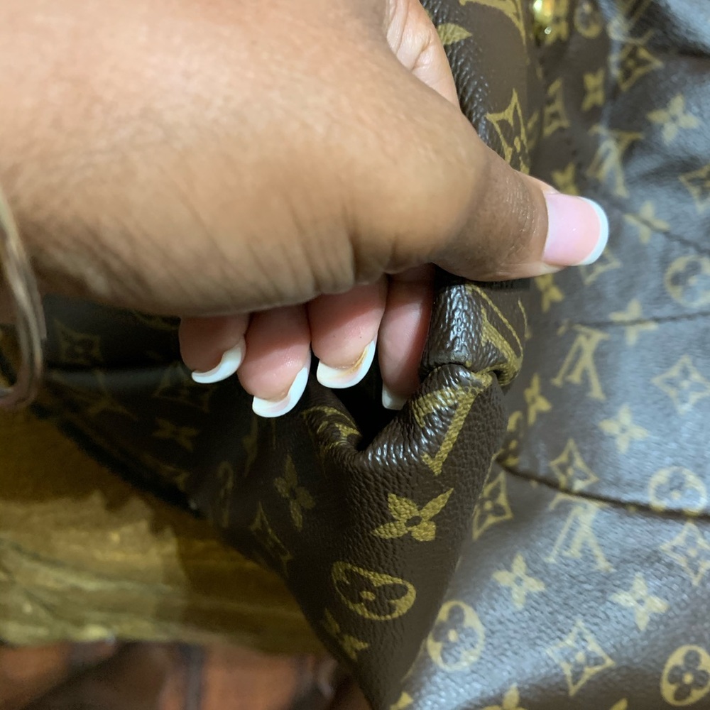 🚨 Louis Vuitton Artsy GM 🚨 - Picture 10 of 14